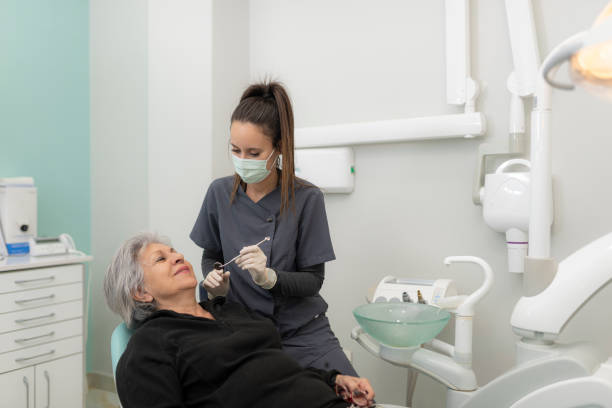 Best Holiday Emergency Dentist in Galveston, IN